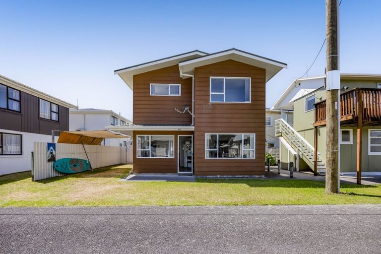 Photo of property in 120 Seventh Avenue, Urenui, 4377
