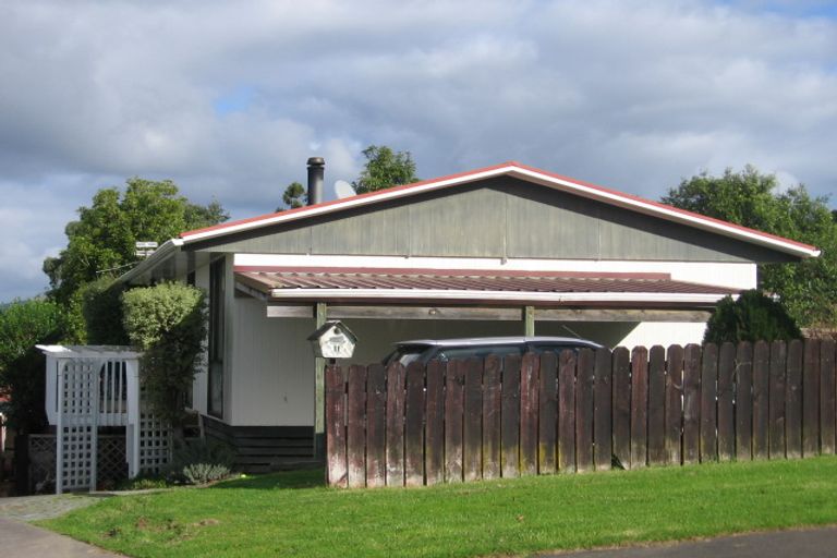 Photo of property in 1/11 Rehia Road, Massey, Auckland, 0614