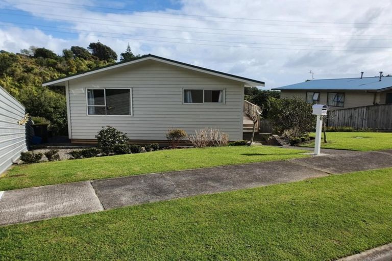 Photo of property in 40 Rangitake Drive, Spotswood, New Plymouth, 4310