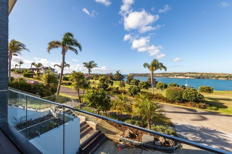 Photo of property in 11 Pacific Cliffs Drive, Gulf Harbour, Whangaparaoa, 0930