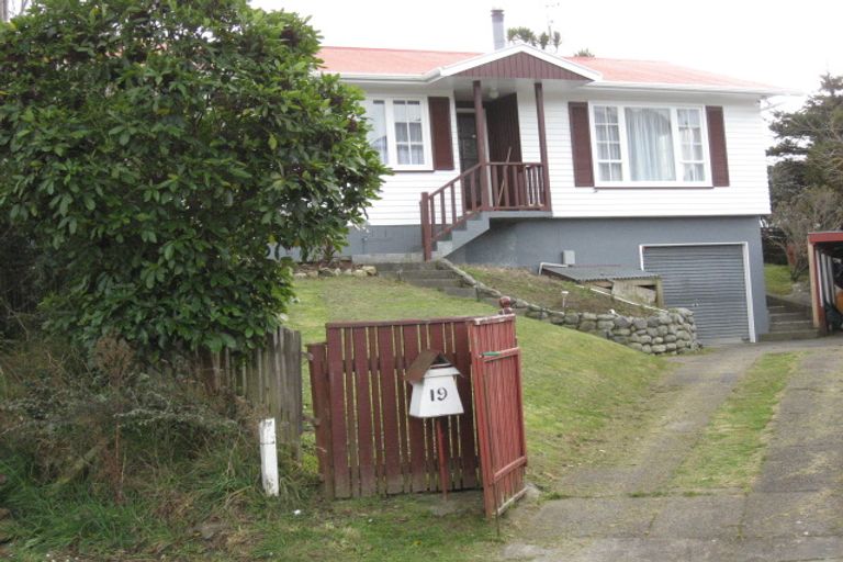 Photo of property in 19 Bexley Grove, Wainuiomata, Lower Hutt, 5014
