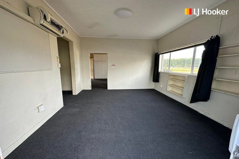 Photo of property in 111 Harbour Terrace, North Dunedin, Dunedin, 9016