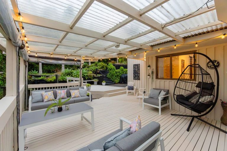 Photo of property in 33 Stredwick Drive, Torbay, Auckland, 0630