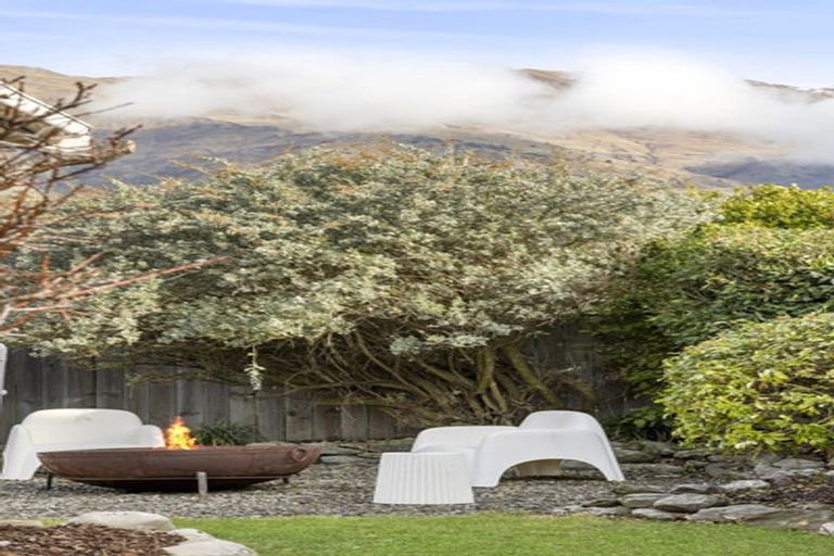 Photo of property in 13a Niger Street, Wanaka, 9305