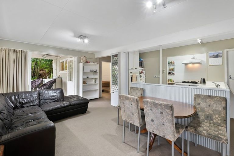 Photo of property in 27 Hinaki Street, Inner Kaiti, Gisborne, 4010