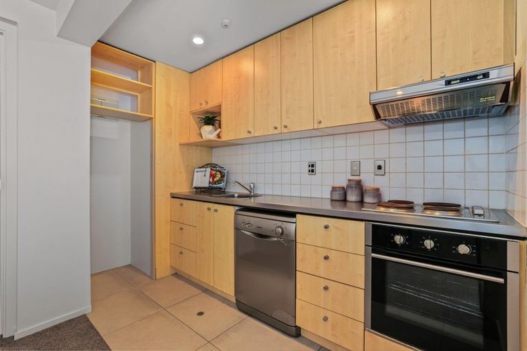 Photo of property in 24/868 Colombo Street, Christchurch Central, Christchurch, 8013