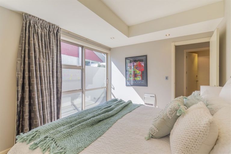 Photo of property in 108a Rossall Street, Merivale, Christchurch, 8014