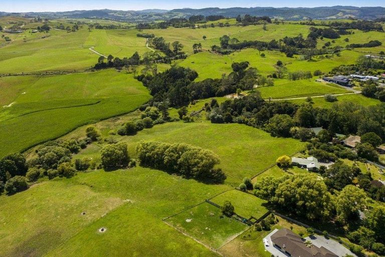 Photo of property in 68 Armitage Road, Wellsford, 0900