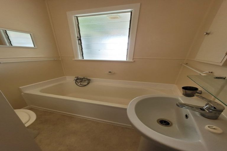 Photo of property in 61 Mount View Road, Melville, Hamilton, 3206