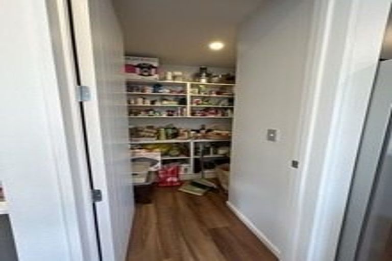 Photo of property in 14 Bargrove Close, Halswell, Christchurch, 8025