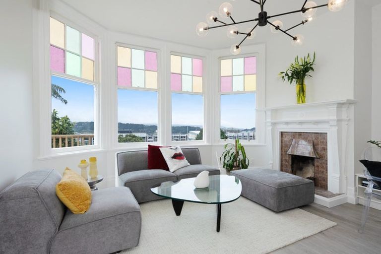 Photo of property in 23 Central Terrace, Kelburn, Wellington, 6012