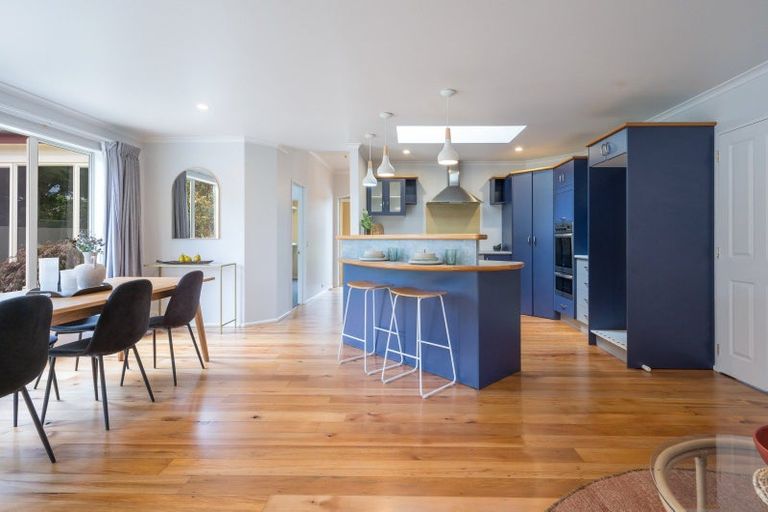 Photo of property in 18 Standish Place, Stoke, Nelson, 7011