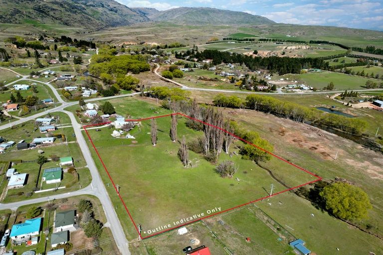Photo of property in 7 Hall Road, Patearoa, Ranfurly, 9398