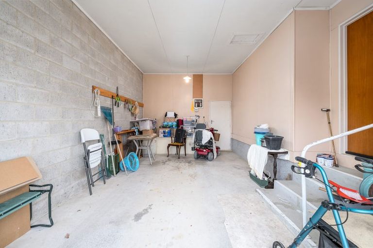 Photo of property in 7 Churchill Place, Waimate, 7924