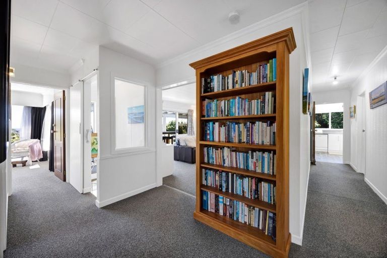 Photo of property in 31 Whakapaki Street, Urenui, 4375