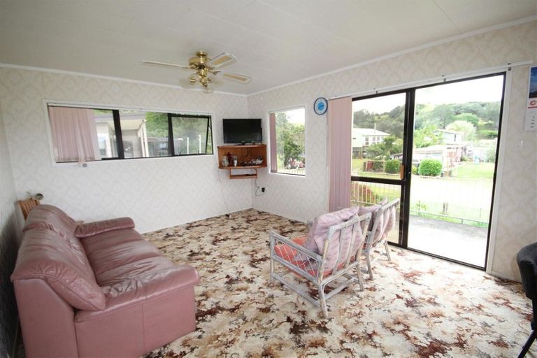 Photo of property in 25 Taiwa Road, Oakura, Hikurangi, 0184