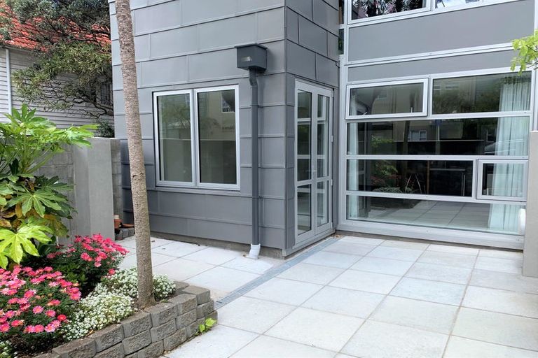 Photo of property in St Pauls Apartments, 100/43 Mulgrave Street, Thorndon, Wellington, 6011