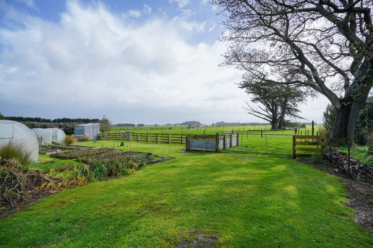 Photo of property in 360 Bay Road, West Plains, Invercargill, 9879