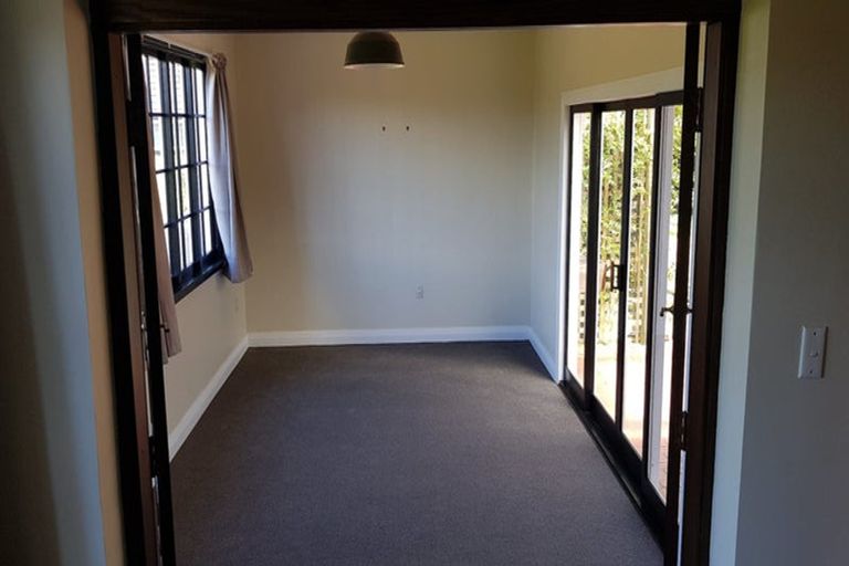 Photo of property in 712 High Street, Boulcott, Lower Hutt, 5010
