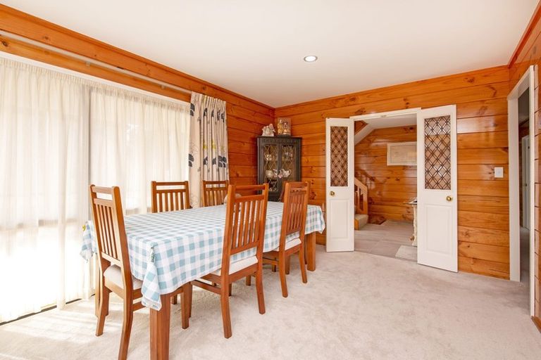 Photo of property in 38 Mccahill Views, Botany Downs, Auckland, 2010