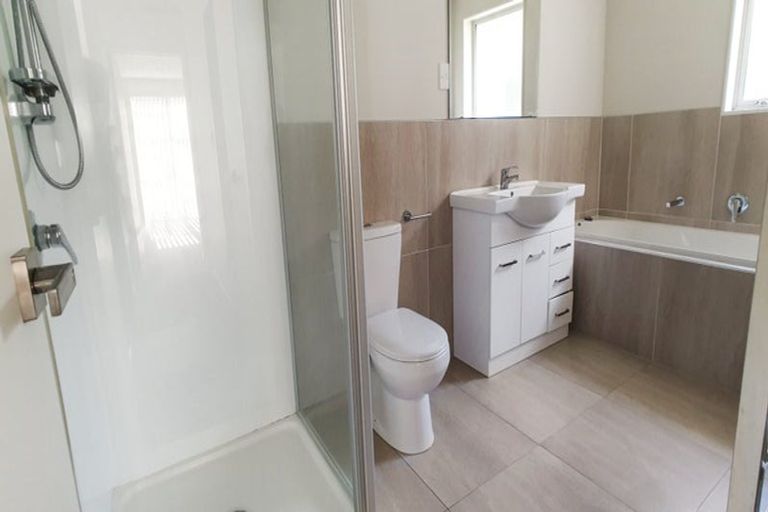 Photo of property in 27 Arion Road, Takanini, 2112