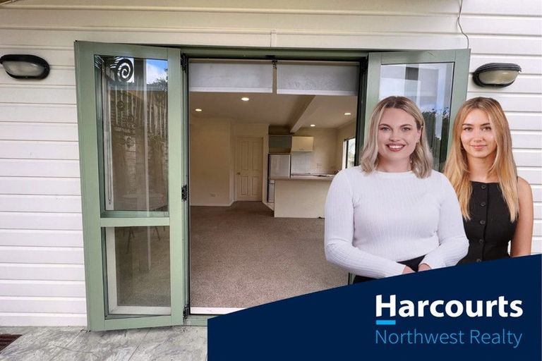 Photo of property in 151c Colwill Road, Massey, Auckland, 0614