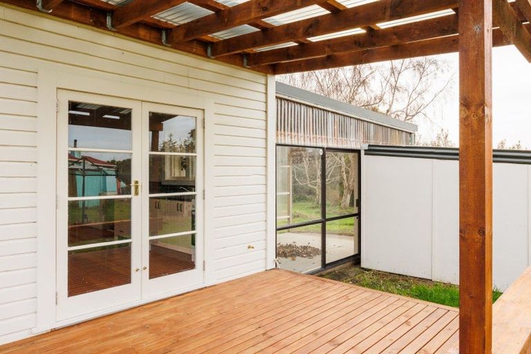 Photo of property in 916 Tennent Drive, Linton, Palmerston North, 4472