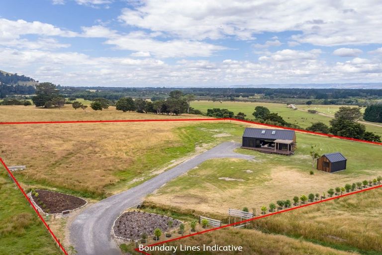 Photo of property in 26 Bucks Road, Tauwharenikau, Featherston, 5773