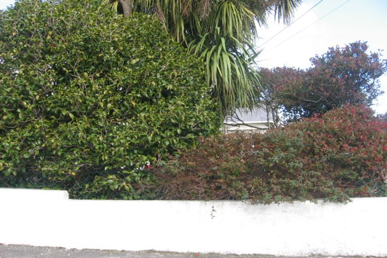 Photo of property in 89 Whites Line East, Waiwhetu, Lower Hutt, 5010