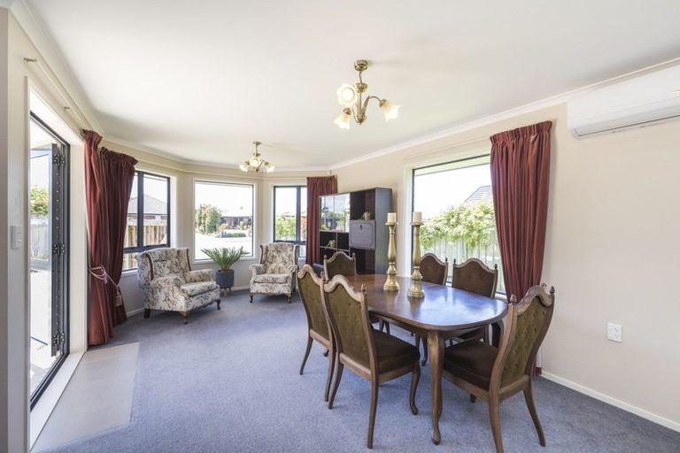 Photo of property in 10 Brooklyn Heights Drive, Kelvin Grove, Palmerston North, 4414