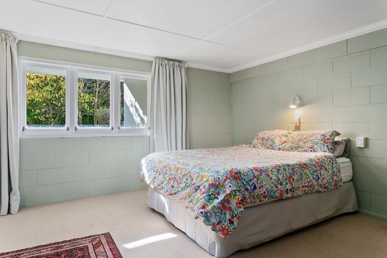 Photo of property in 17 Kereru Street, Two Mile Bay, Taupo, 3330