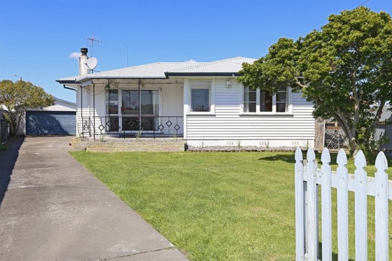 Photo of property in 404 Kea Place, Camberley, Hastings, 4120