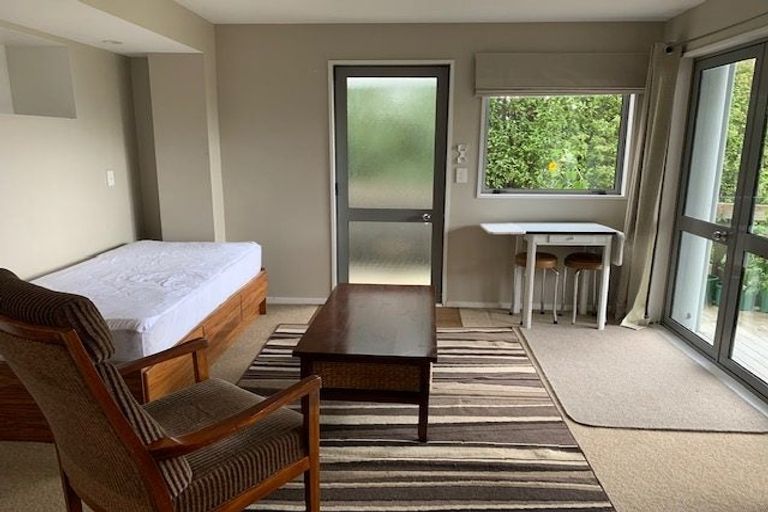 Photo of property in 34b Mackinnon Terrace, Sunshine Bay, Queenstown, 9300