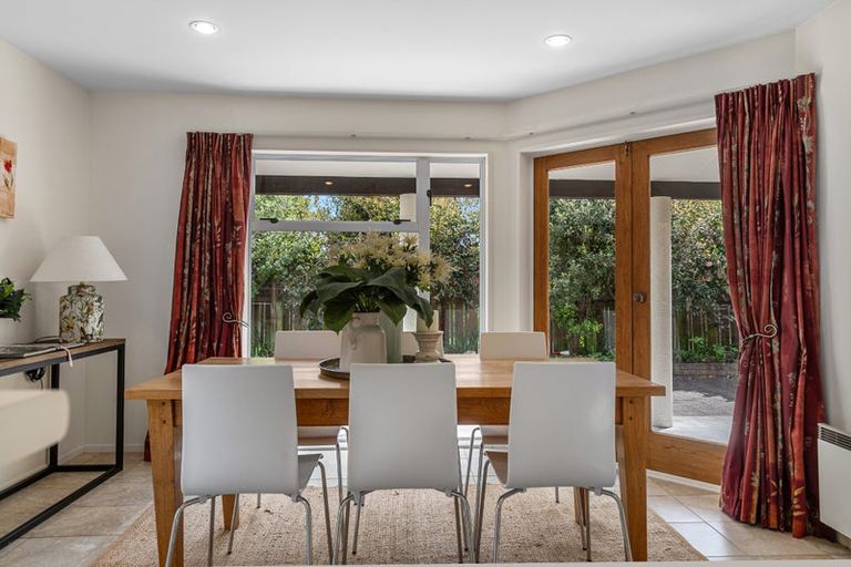 Photo of property in 1/84 Bowenvale Avenue, Cashmere, Christchurch, 8022