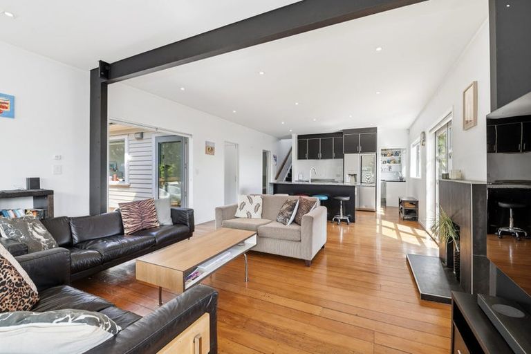 Photo of property in 20 Bracken Avenue, Takapuna, Auckland, 0622