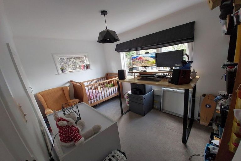 Photo of property in 106 Farnham Street, Mornington, Wellington, 6021