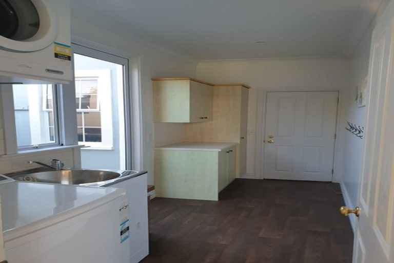 Photo of property in 7 The Topdeck, Whitby, Porirua, 5024