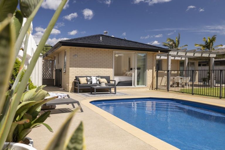 Photo of property in 56 Matemuri Drive, Papamoa Beach, Papamoa, 3118