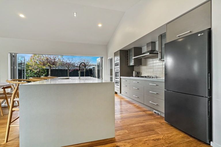 Photo of property in 26 Montgomery Crescent, Kinloch, Taupo, 3377