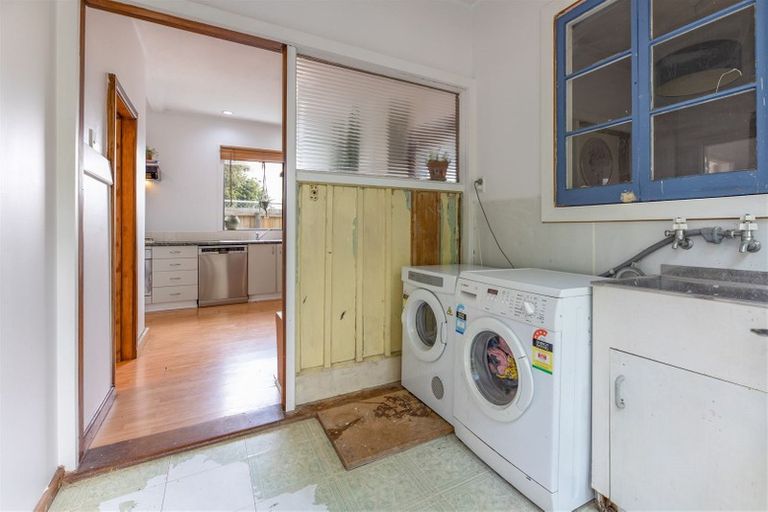 Photo of property in 16 Burke Street, Addington, Christchurch, 8024