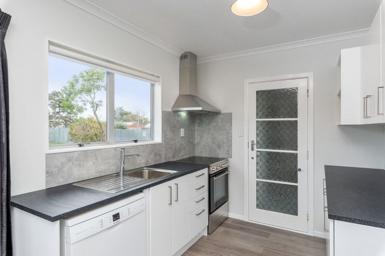 Photo of property in 26 Stirling Street, Levin, 5510