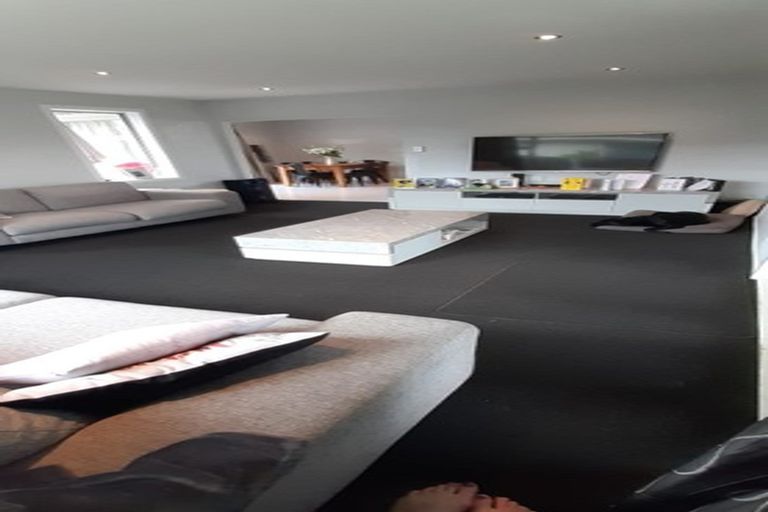 Photo of property in 34 Waratah Street, Avondale, Christchurch, 8061