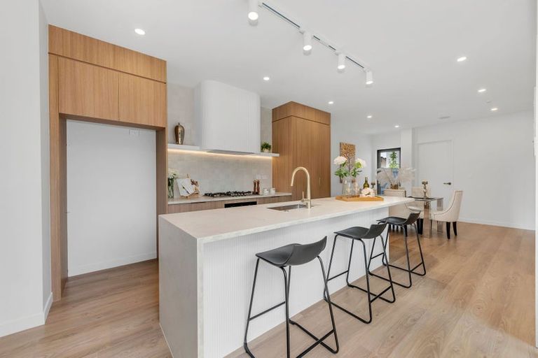 Photo of property in 1 Artemis Way, Flat Bush, 2019