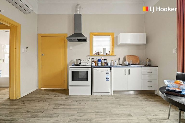 Photo of property in 385 South Road, Caversham, Dunedin, 9012