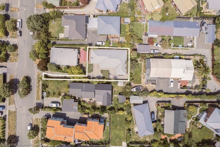 Photo of property in 2/47 Celia Street, Redcliffs, Christchurch, 8081