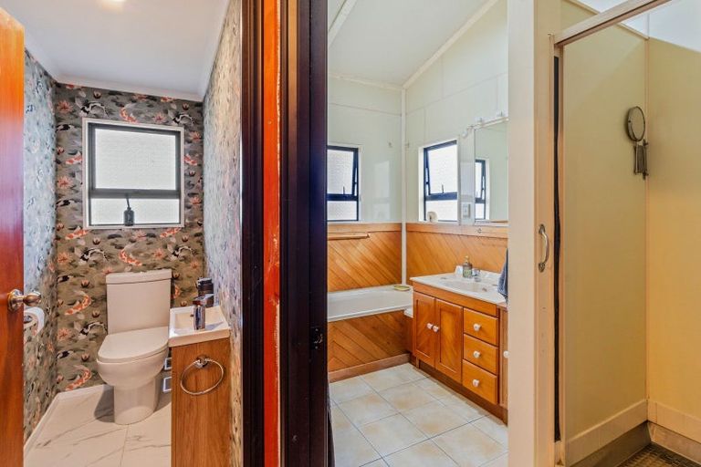 Photo of property in 1-1a Vincent Drive, Levin, 5510