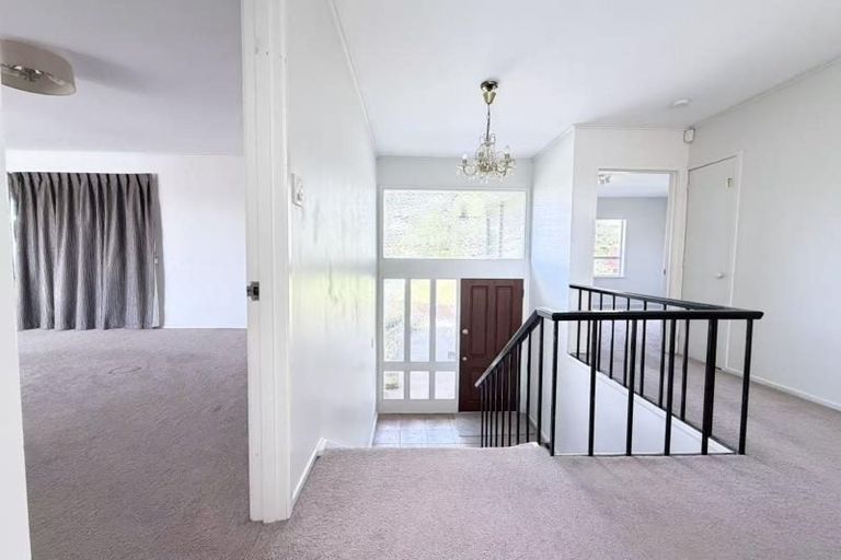Photo of property in 32 Galaxy Drive, Mairangi Bay, Auckland, 0630