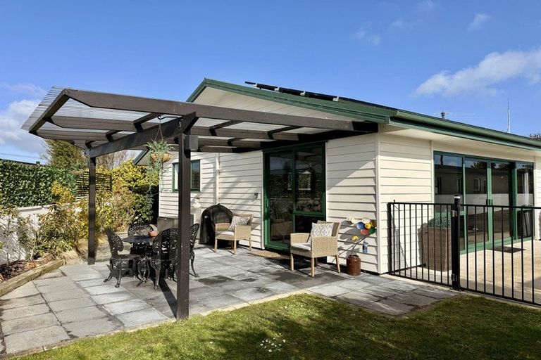 Photo of property in 45 Edinburgh Crescent, Waikiwi, Invercargill, 9810