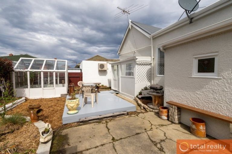 Photo of property in 73 Cutten Street, South Dunedin, Dunedin, 9012