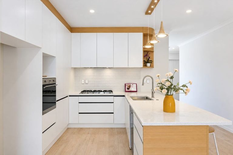 Photo of property in 3 Konoba Avenue, Kumeu, 0810